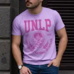 Remera Lila Universitaria
